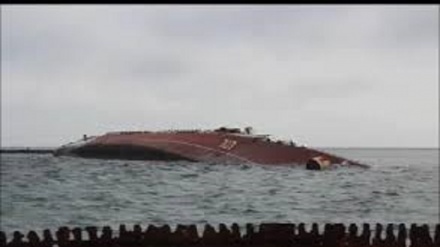 Russia, nave affondata con 19 pescatori a bordo 