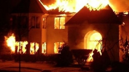 ロシアの老人ホームで火災、11人が死亡