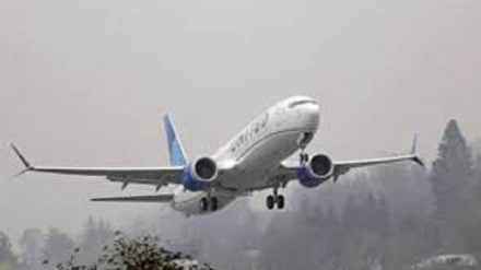 Usa, atterraggio d'emergenza per Boeing 737-8 Max 