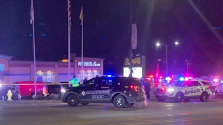 আমেরিকার ইলিনয় অঙ্গরাজ্যে গুলিবর্ষণে ৩ জন নিহত, আহত ৩