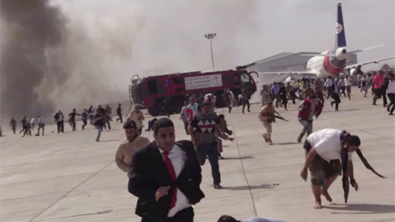 ledakan hebat di Bandara Aden