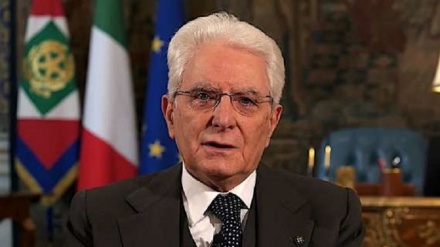 Mattarella: Italia lavora per la pace