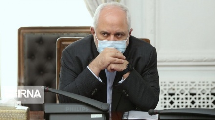 Твиты Зарифа стали трендом в социальных сетях Китая