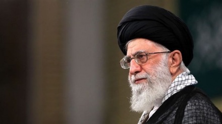 イラン最高指導者、「ソレイマーニー司令官暗殺の首謀者と実行犯に対する復讐は確実」