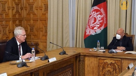 صلح افغانستان؛‌ محور گفتگوی اشرف غنی و سرپرست وزارت دفاع آمریکا