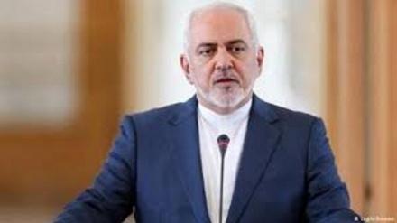 ورود وزیر خارجه ایران به گرجستان