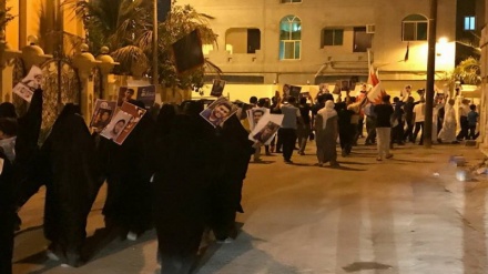 巴林人民声援也门人民举行游行