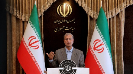 イラン政府報道官、「イランでなく米が孤立」