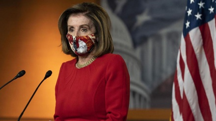 Afat 24 orësh për Pence për të rrëzuar Trump