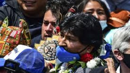 Bolivia, Morales dimesso da clinica