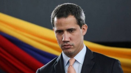 AB, Guaido'yu Juan Venezuella'nın geçici cumhurbaşkanı olarak tanımıyor 