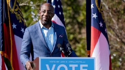 Elezioni Usa, afroamericano Warnock ha vinto seggio in Georgia