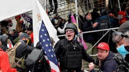 USA, assalto al Congresso: 'anche la Chiesa ha le sue colpe'