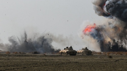 Manuver Eghtedar-99 AD Militer Iran di Pantai Makran (1)