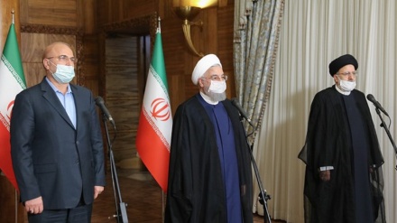 イランの三権の長が、石油収入への依存度の削減と国民生活の支援を強調