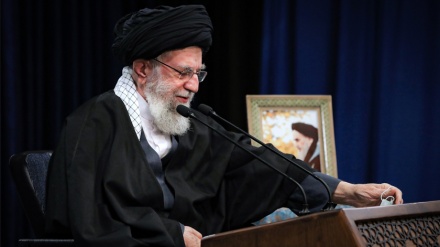 革命最高领袖：在不取消制裁情况下，美国返回《伊核协议》不利于我们