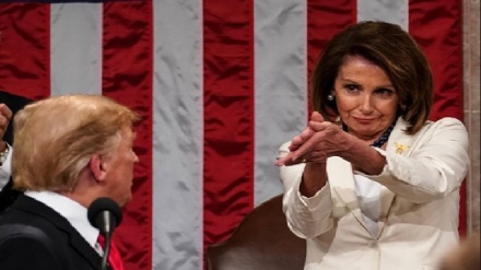 הדמוקרטים הציגו את סעיף ההדחה נגד טראמפ: הסית למרידה