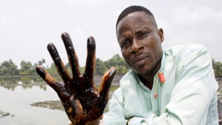 Olanda, Shell condannata risarcire per perdite di petrolio in Nigeria