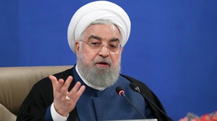 Ruhani: Eýran halky daşary ýurt sanjymlary üçin synagdan geçirilmez