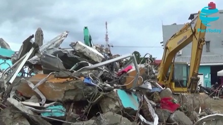 Gempa di Sulawesi Barat, Evakuasi Berlanjut