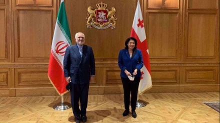 Außenminister Irans und Präsident Georgiens erörtern bilaterale Beziehungen und regionale Fragen