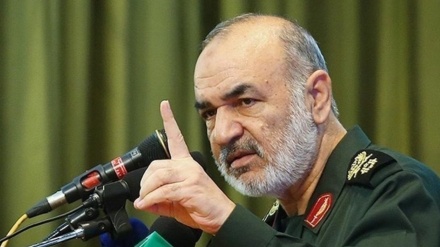 イラン革命防衛隊総司令官、「我が国は、地域における敵の動きに反応する用意がある」