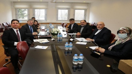 دیدار مقام ایرانی با مقام ترکیه ای برای توسعه همکاری رسانه ای