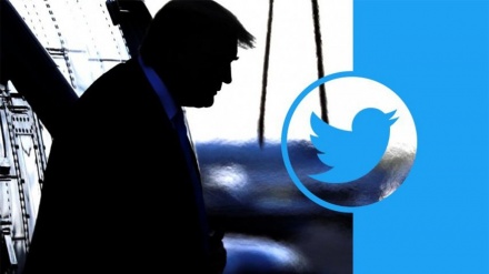 Akun Twitternya Diblokir, Trump Mengaku tidak akan Diam