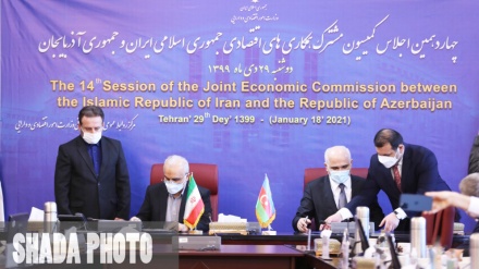 Iran, Azerbaijan sign key document to expand economic ties