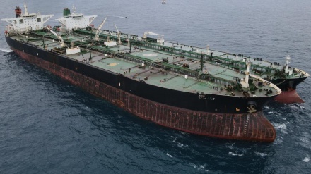 Indonesia, fermate petroliere iraniana e panamense
