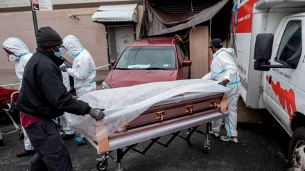 米最大の墓地で、コロナ死者急増により葬儀出来ず遺体を冷凍保存