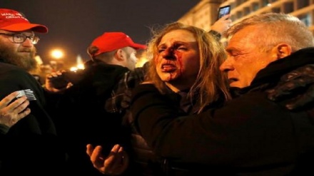 Трамп тарафдорлари АҚШ пойтахтида полиция билан тўқнашди (фотожамланма) 