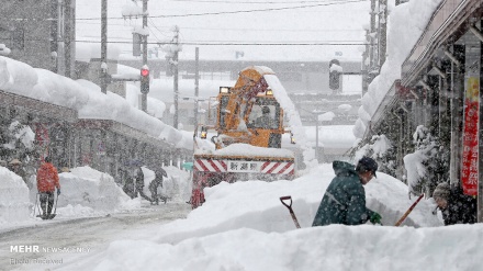 Stuhi e madhe dëbore në Japoni