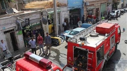 (VIDEO) Incendio a sud di Tehran
