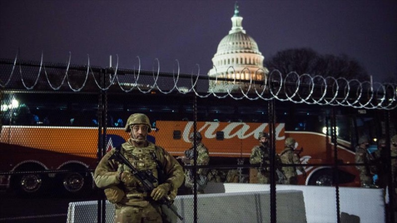 Detenido un hombre fuertemente armado cerca del Capitolio de EEUU