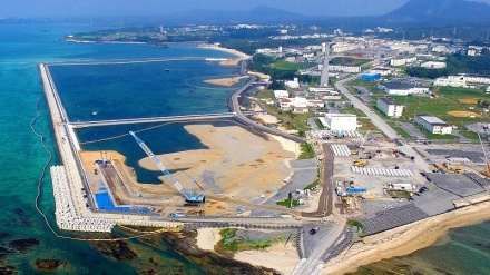 座礁した辺野古新基地建設の作業船が離岸