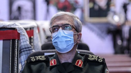 巴盖里少将：最近的演习使伊朗人民受到鼓舞，使敌人感到失望