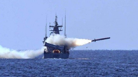 巴基斯坦海军测试新型导弹