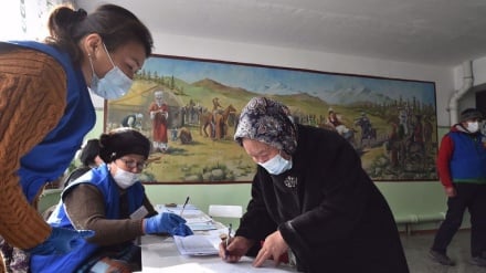 Kyrgyz nationalist wins landslide victory in presidential poll