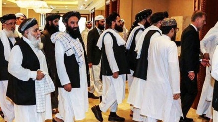 アフガン反体制組織タリバンの政治代表団がテヘラン入り