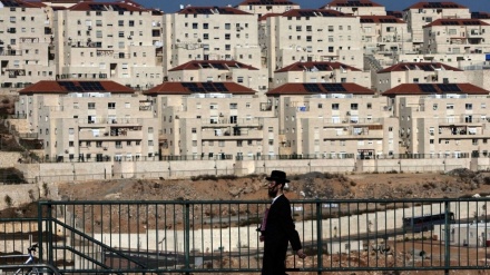 イスラエルの違法な入植地建設への非難が続く