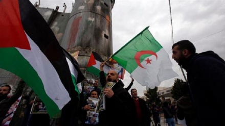 Bill by Algerian lawmakers looks to criminalize normalization with Israel
