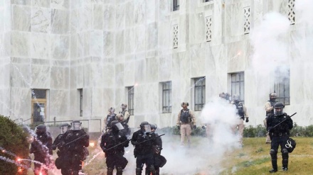 Incidenti i Kongresit; Fillimi i epokës post-amerikane dhe simbol i rënies së saj