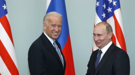 ロシア大統領が、新STARTの5年延長に関する文書に署名