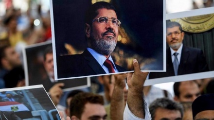 Egyptian court orders seizure of assets of Morsi, 88 Muslim Brotherhood members
