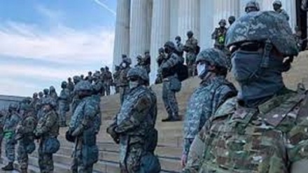 Usa blindati: autorizzati 15 mila militari della Guardia Nazionale in vista dell'insediamento Biden 