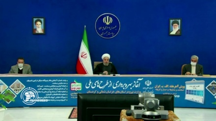  روحانی: دولت جمهوری اسلامی ایران، حامی مستضعفان است