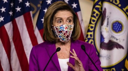 Usa, Pelosi accusa Trump di 'profanazione istigata' congresso