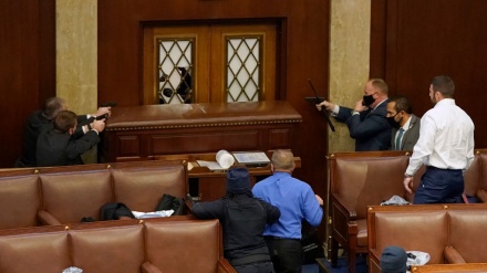 Penyerbuan Gedung Capitol oleh Pendukung Trump