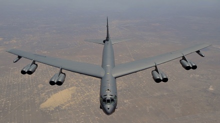 (VIDEO) Arabia Saudita, esercitazione aerea con Boeing B-52 americani
